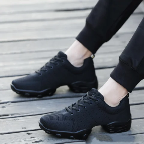 Men's Lightweight Mesh Sneakers – Breathable Soft Sole Running Shoes