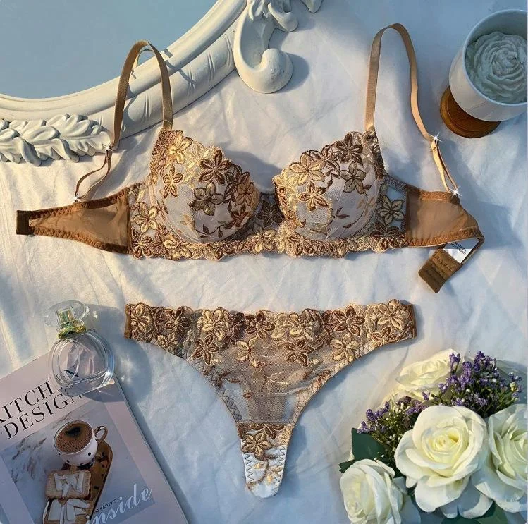 Women's Sexy Themed Lingerie Set - Image 8