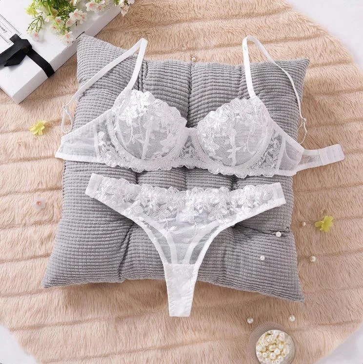 Women's Sexy Themed Lingerie Set - Image 4