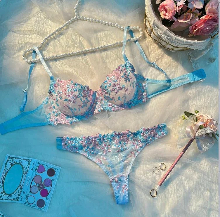 Women's Sexy Themed Lingerie Set - Image 9