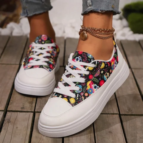 Women's Halloween Skull Print Lace-up Canvas Shoes Fashion Breathable Versatile Flats Student Casual Shoes